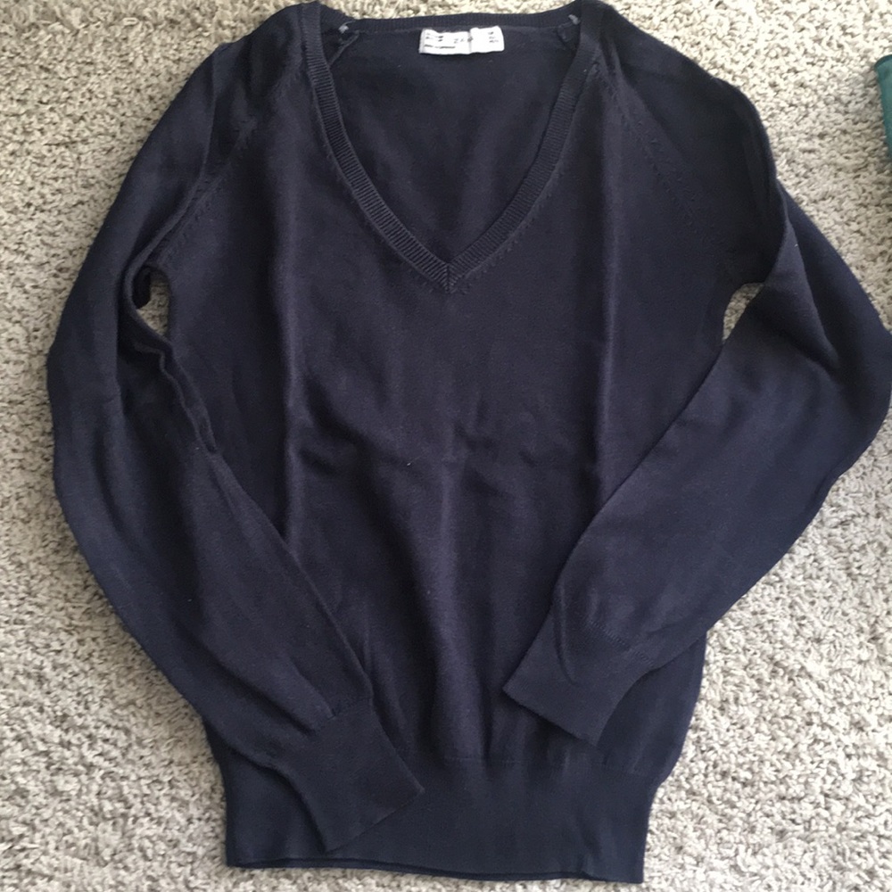 Zara Navy V-neck pullover.